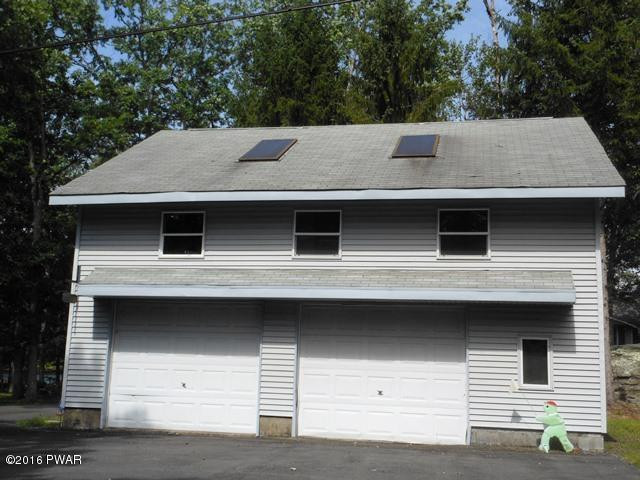 192 Dorys Road Dingmans Ferry, PA 18328 - Photo 33 of 47 detached garage with space above