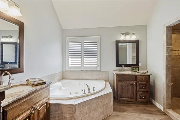 $699,900 | 5801 Belle Chasse Lane, Frisco, TX 75035