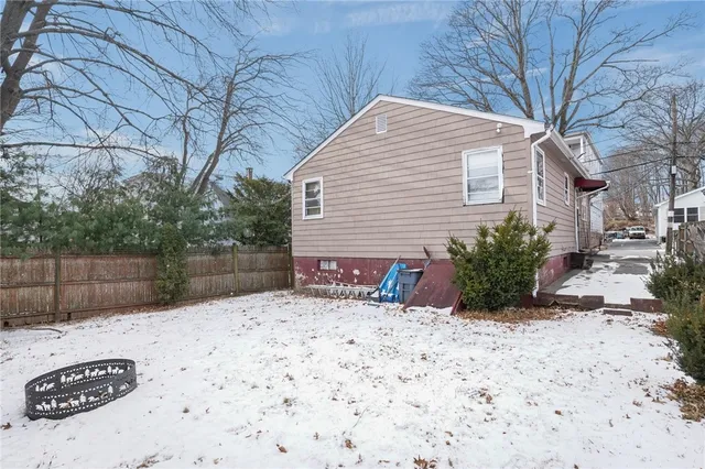 $309,000 | 15 Job Street, Providence, RI 02904