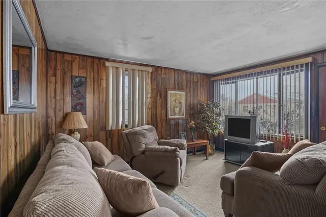 $309,000 | 15 Job Street, Providence, RI 02904