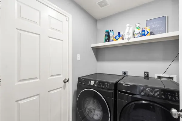 $275,000 | 222 Doncaster Street, Conroe, TX 77303