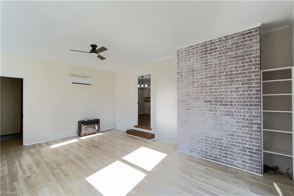 $279,900 | 1065 Dallas King Road, Westfield, NC 27053