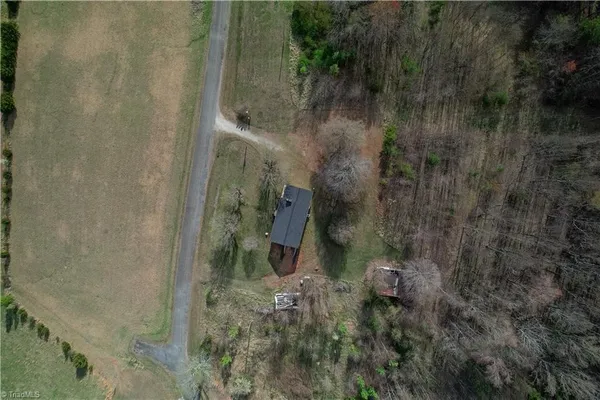 $279,900 | 1065 Dallas King Road, Westfield, NC 27053