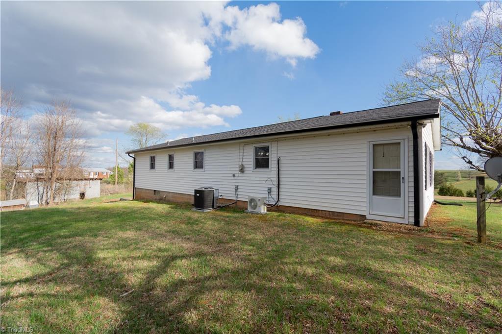 1065 Dallas King Road Westfield, NC 27053 - Photo 39 of 46