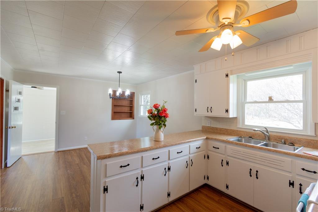 1065 Dallas King Road Westfield, NC 27053 - Photo 9 of 46