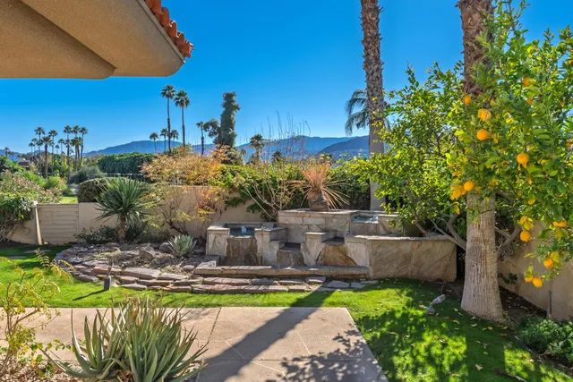 $699,000 | 30 Kavenish Drive, Rancho Mirage, CA 92270