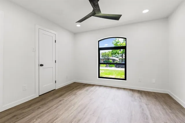 $949,900 | 1112 Chesterton Drive, Richardson, TX 75080