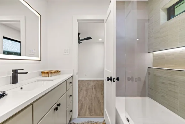 $949,900 | 1112 Chesterton Drive, Richardson, TX 75080