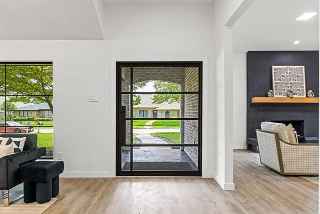 $949,900 | 1112 Chesterton Drive, Richardson, TX 75080