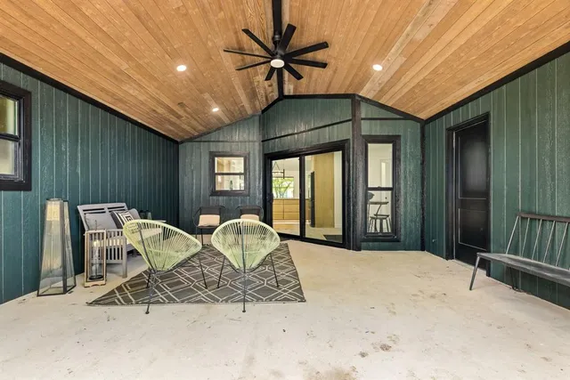 $949,900 | 1112 Chesterton Drive, Richardson, TX 75080