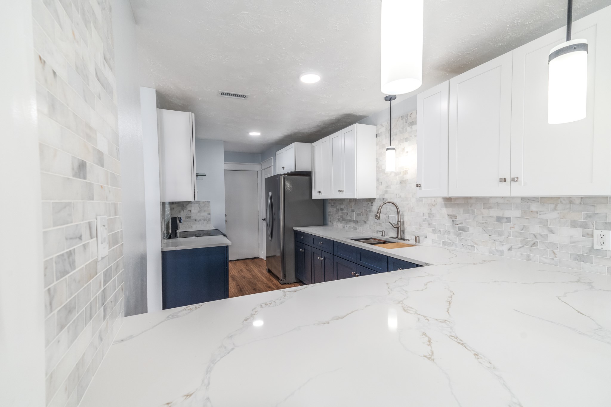 3939 Knollcrest Drive Montgomery, TX 77356 - Photo 3 of 12 Kitchen