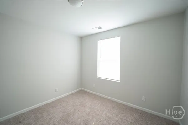 $2,700 | 45 Flagler Drive, Savannah, GA 31419