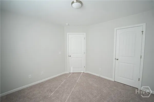 $2,700 | 45 Flagler Drive, Savannah, GA 31419