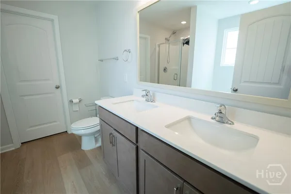 $2,700 | 45 Flagler Drive, Savannah, GA 31419