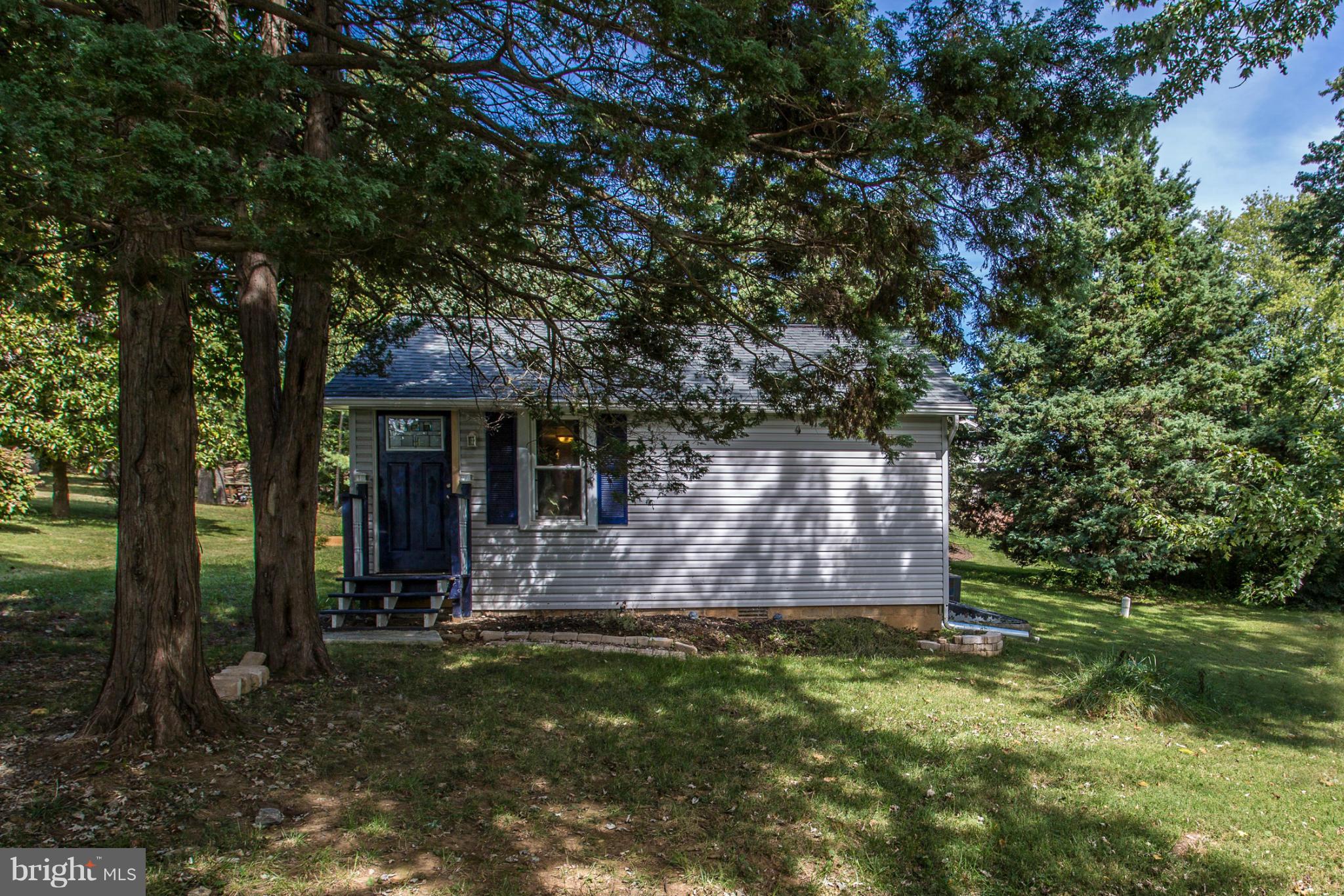 4612 Mt Zion Road Frederick, MD 21703 - Photo 2 of 30 Exterior (Front)
