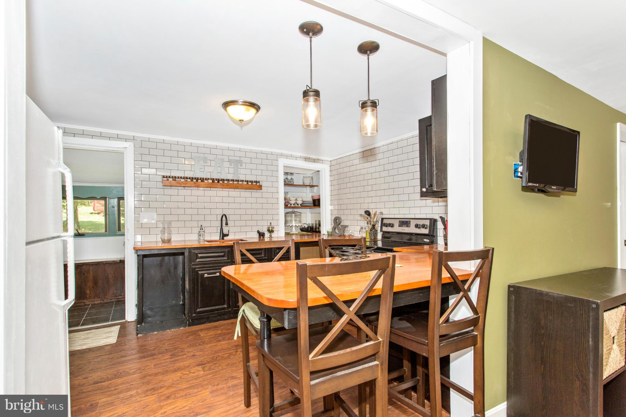 4612 Mt Zion Road Frederick, MD 21703 - Photo 13 of 30 Kitchen