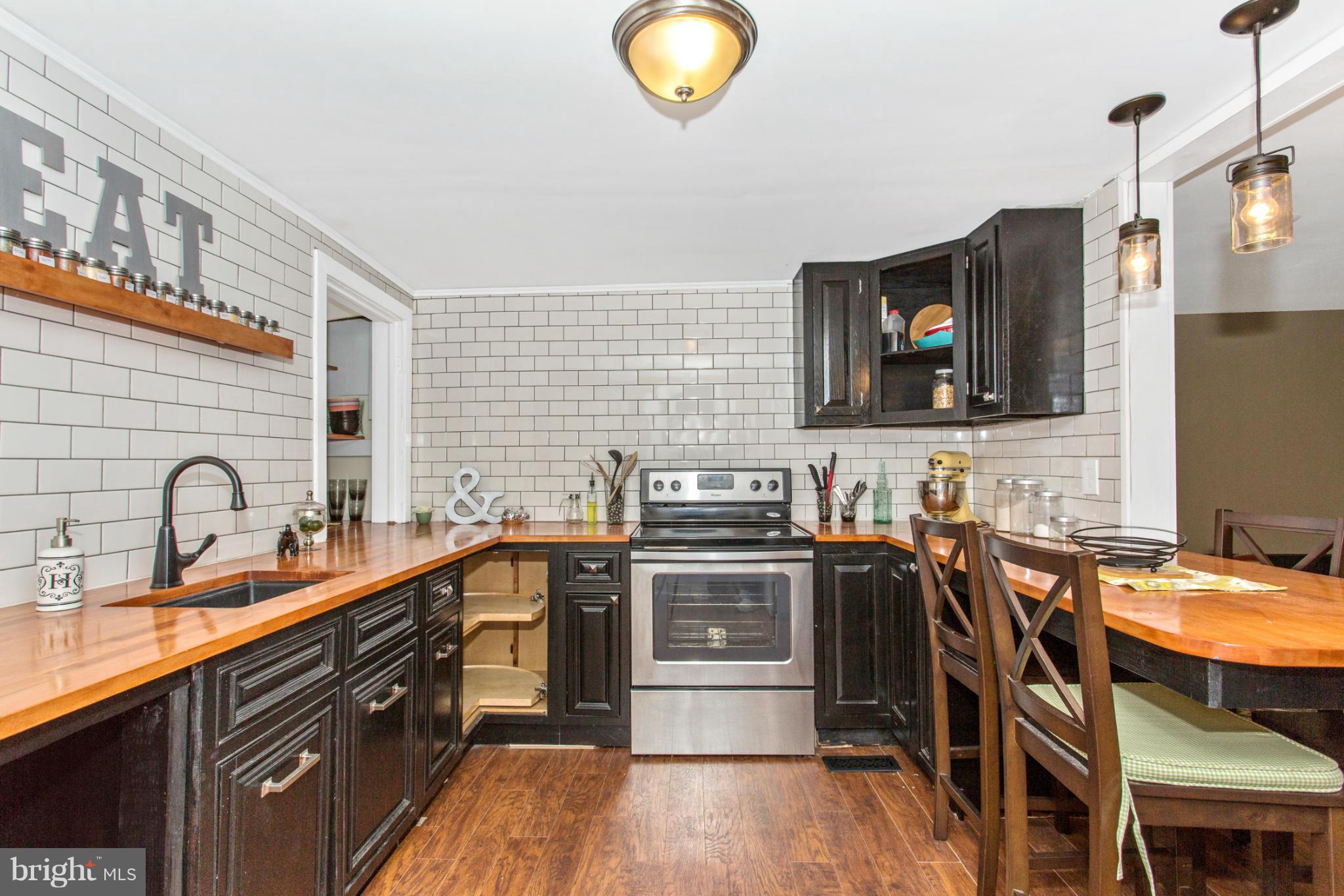 4612 Mt Zion Road Frederick, MD 21703 - Photo 16 of 30 Kitchen