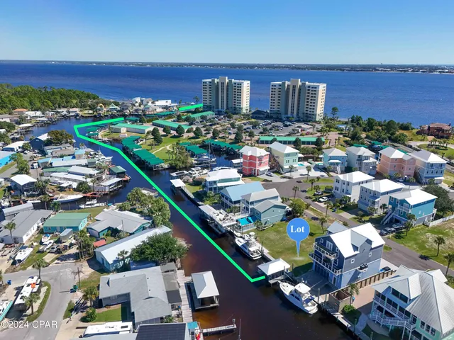 $550,000 | 933 Lighthouse Lagoon Court, Panama City Beach, FL 32407