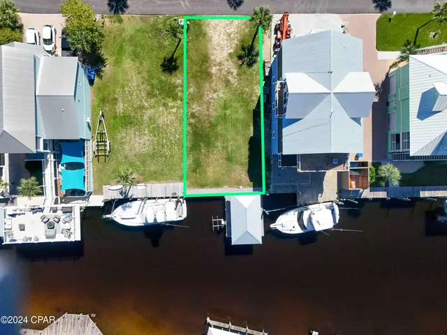 $550,000 | 933 Lighthouse Lagoon Court, Panama City Beach, FL 32407