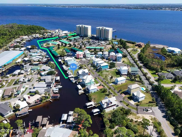 $550,000 | 933 Lighthouse Lagoon Court, Panama City Beach, FL 32407