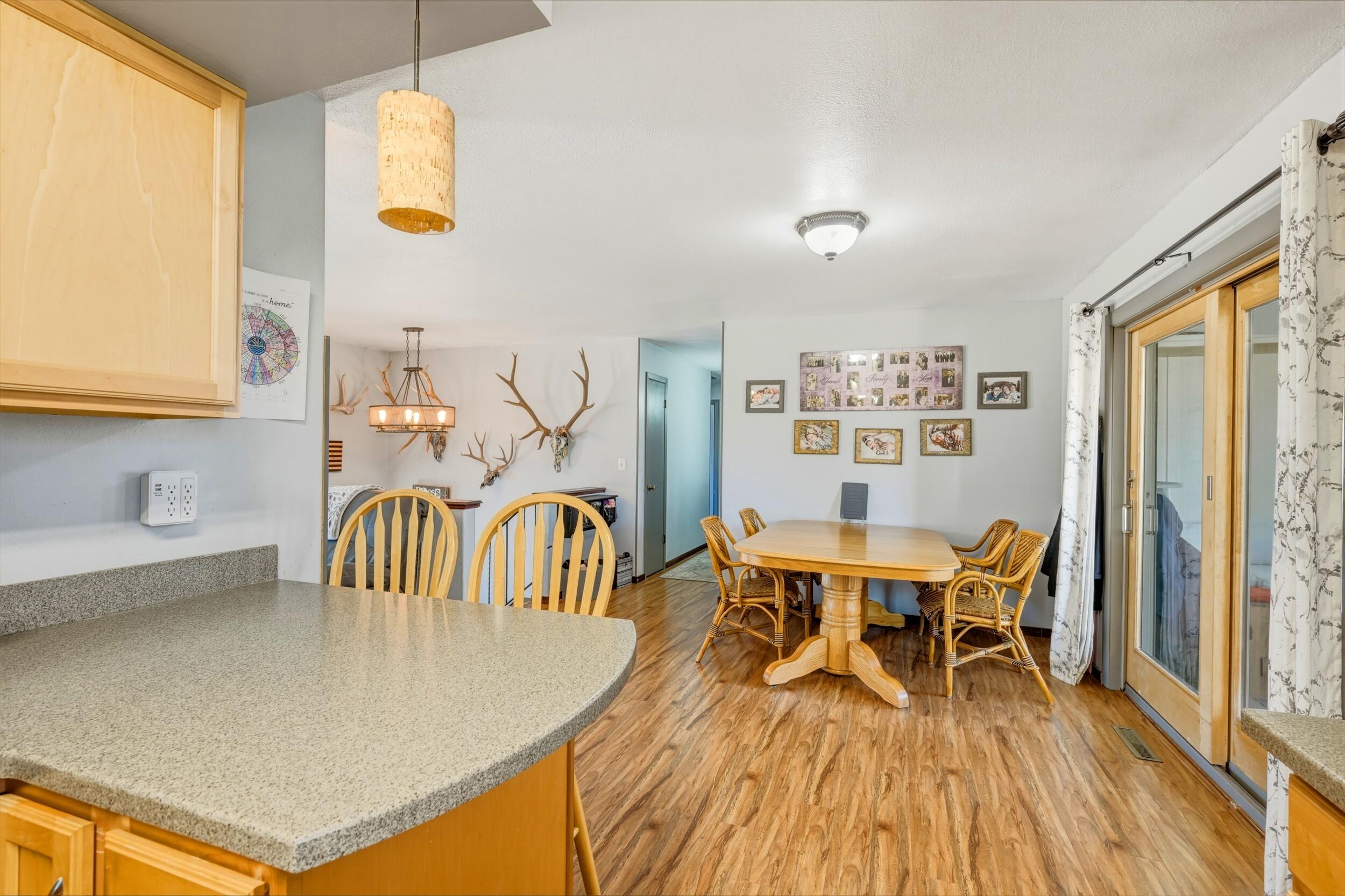 929 Leopard Street Sheridan, WY 82801 - Photo 15 of 53 14