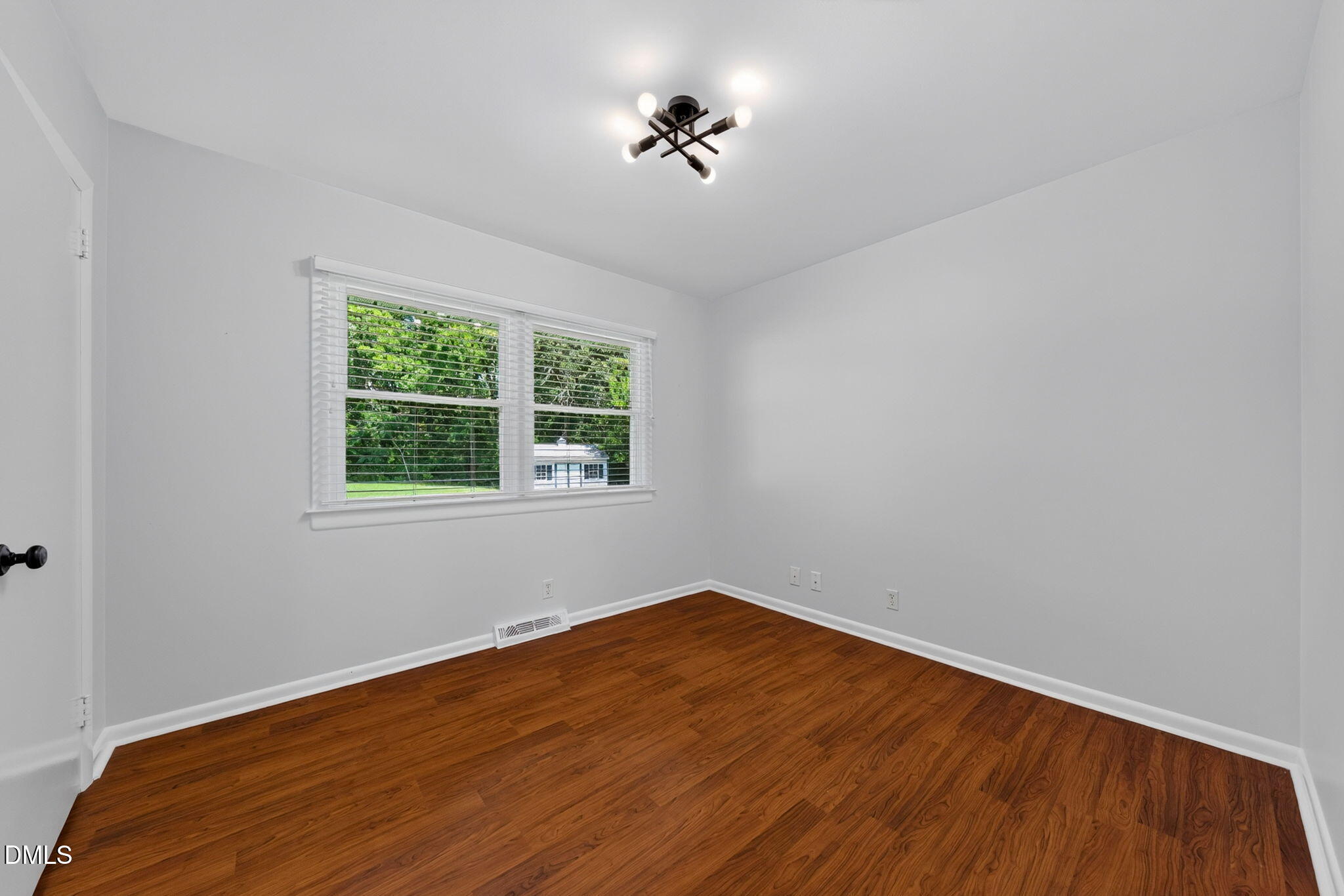 5121 Leesville Road Durham, NC 27703 - Photo 27 of 44 38-web-or-mls-5121 Leesville Rd - 38