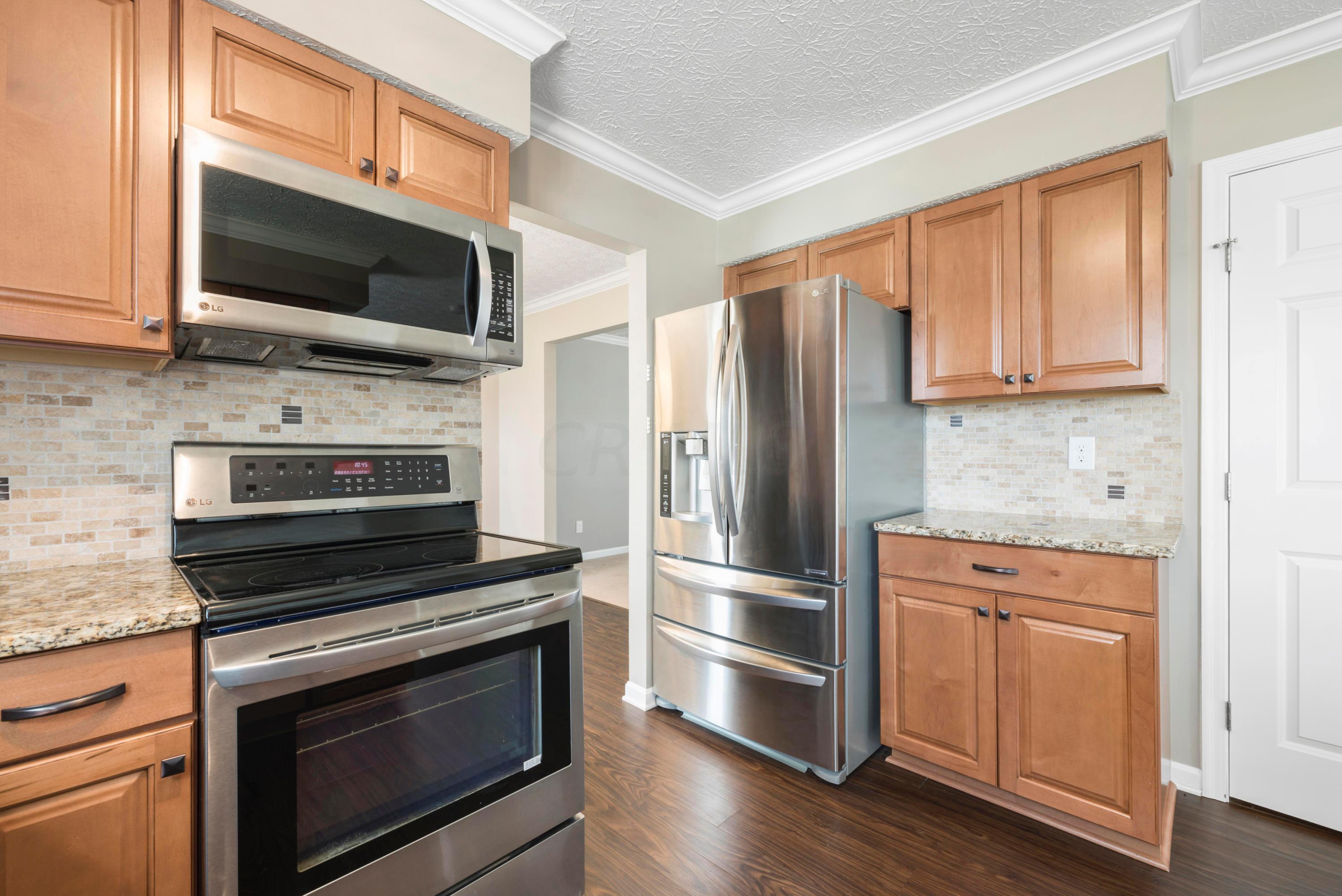 5200 Dexter Falls Road Columbus, OH 43221 - Photo 9 of 42