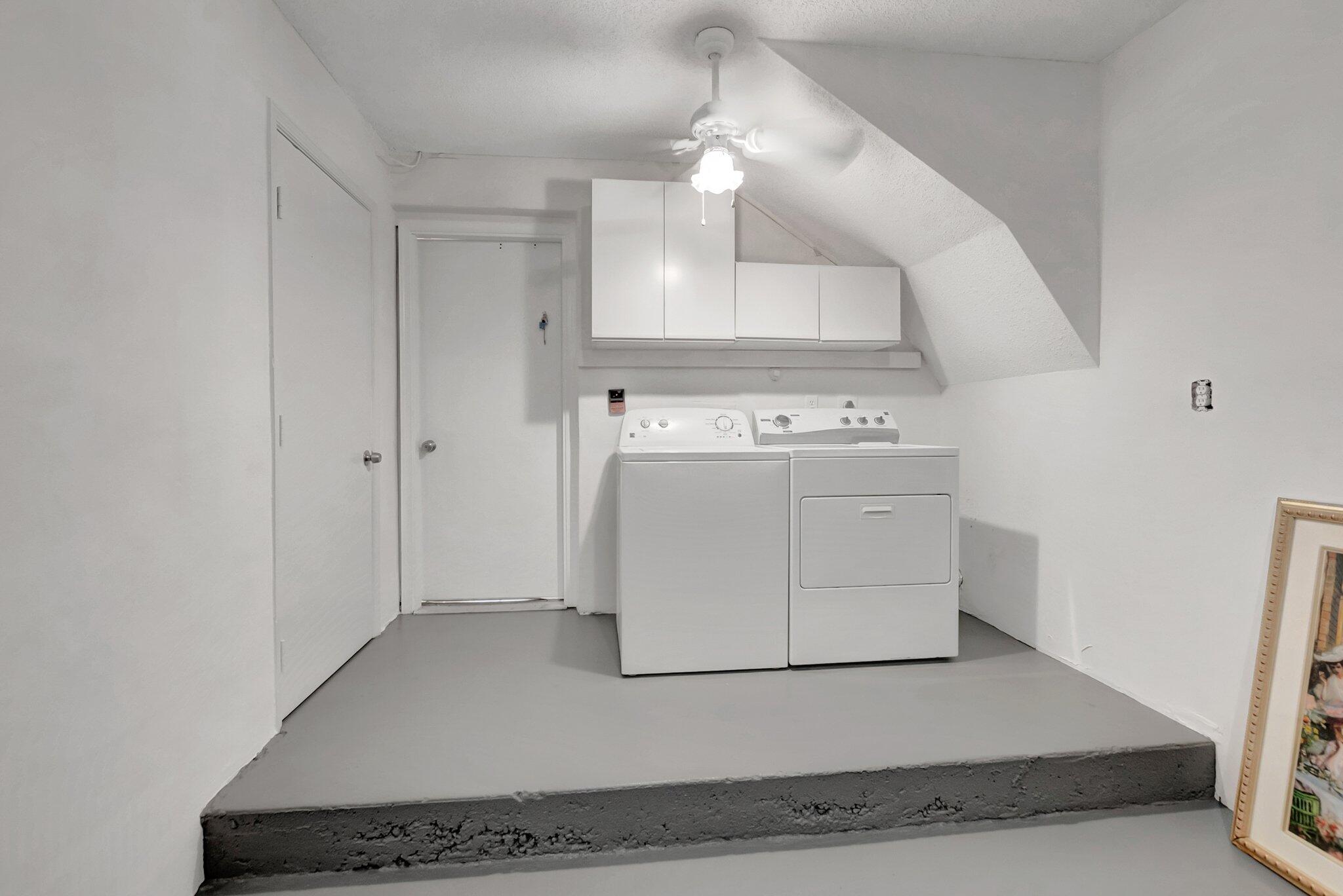 5731 Coach House Circle, Unit A Boca Raton, FL 33486 - Photo 28 of 44 LAUNDRY & WALK-IN STORAGE ROOM