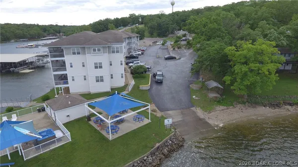 $515,000 | 4925 Robins Circle, Unit 1C, Osage Beach, MO 65065