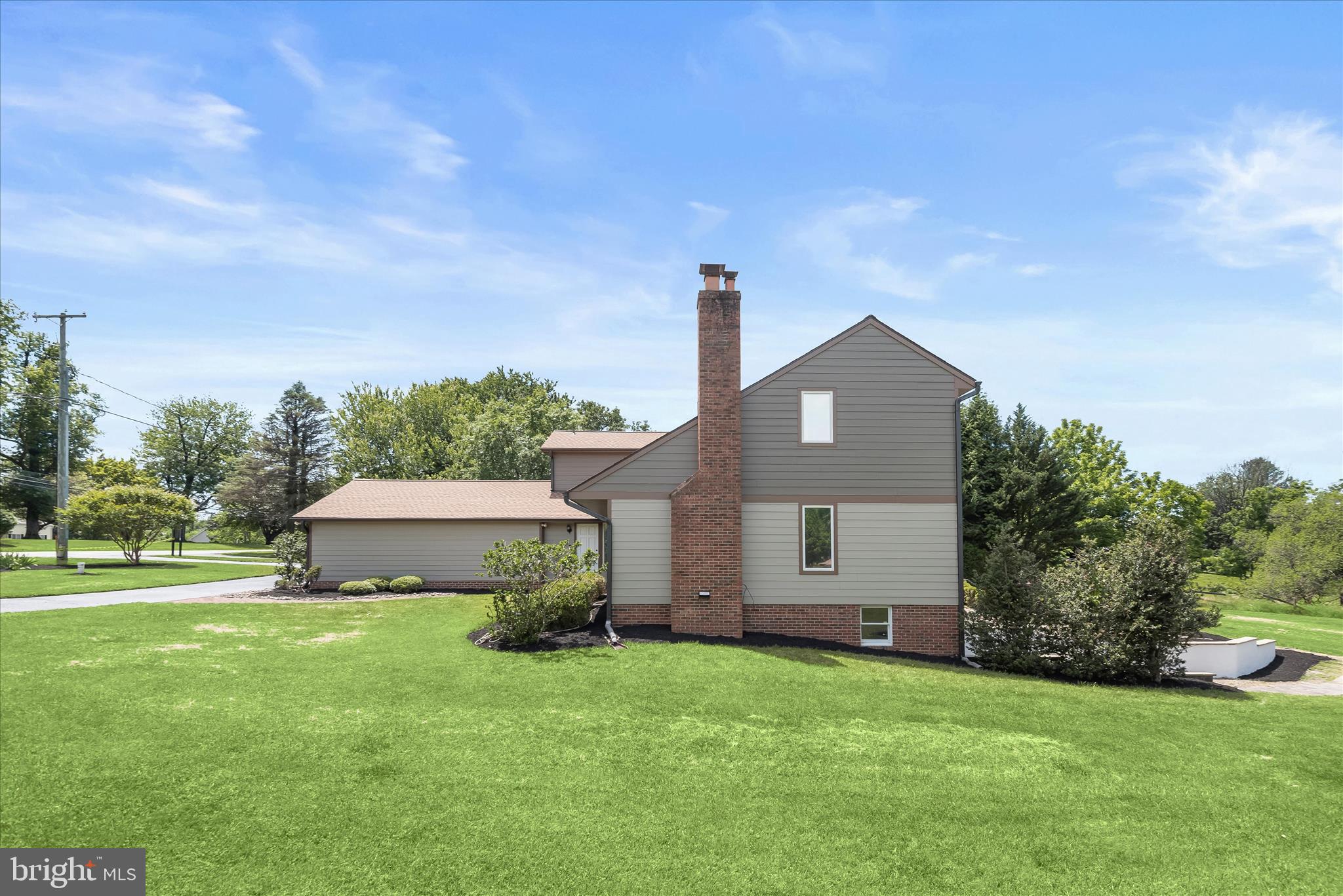 13356 Triadelphia Road Ellicott City, MD 21042 - Photo 65 of 73 Side Elevation