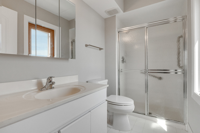 6530 West Irving Park Road, Unit 408 Chicago, IL 60634 - Photo 18 of 27