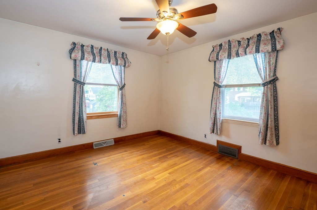 18 Stangus Road Lynn, MA 01905 - Photo 18 of 28 Gallery Image 18