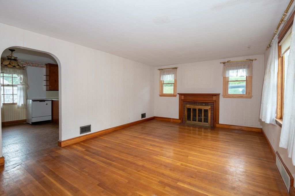 18 Stangus Road Lynn, MA 01905 - Photo 23 of 28 Gallery Image 23
