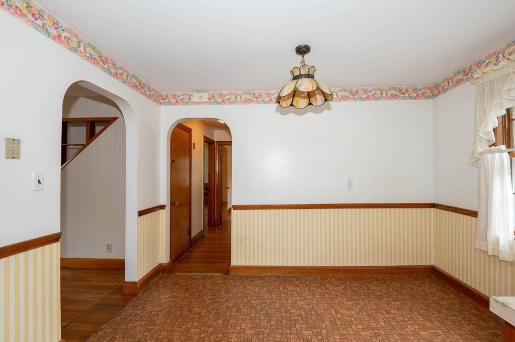 18 Stangus Road Lynn, MA 01905 - Photo 9 of 28 Gallery Image 9