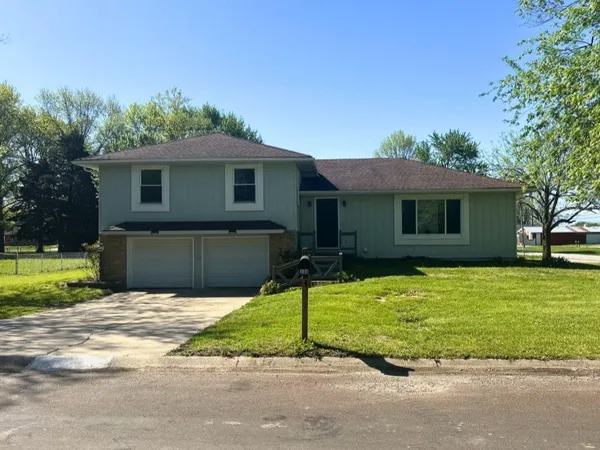 $325,000 | 304 East Frazier Street, Drexel, MO 64742