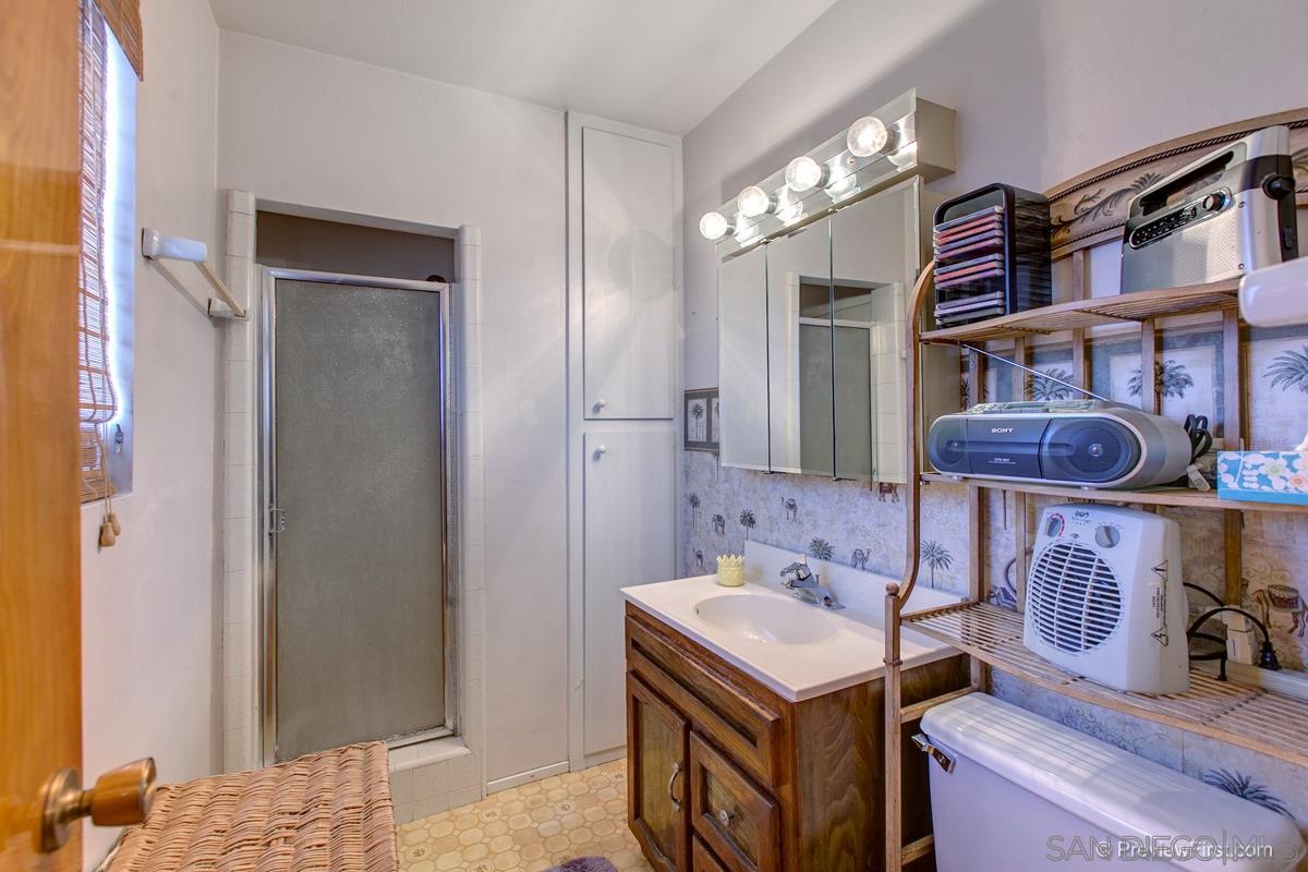 9353 St George Street Spring Valley, CA 91977 - Photo 16 of 25 Gallery Image 16