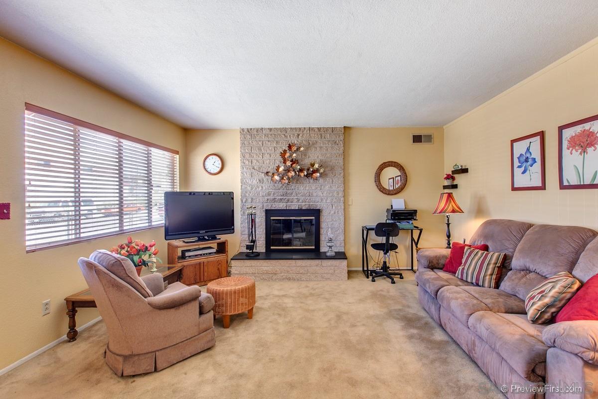 9353 St George Street Spring Valley, CA 91977 - Photo 6 of 25 Gallery Image 6