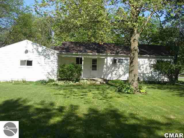 1520 Watson Road Mount Pleasant, MI 48858 - Photo 17 of 19 1771176-16.JPG