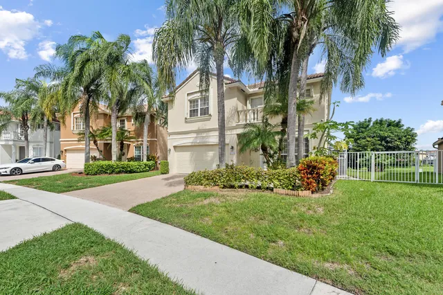 $995,000 | 21196 VÃa Ventura, Boca Raton, FL 33433