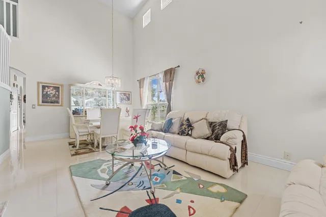 $995,000 | 21196 VÃa Ventura, Boca Raton, FL 33433