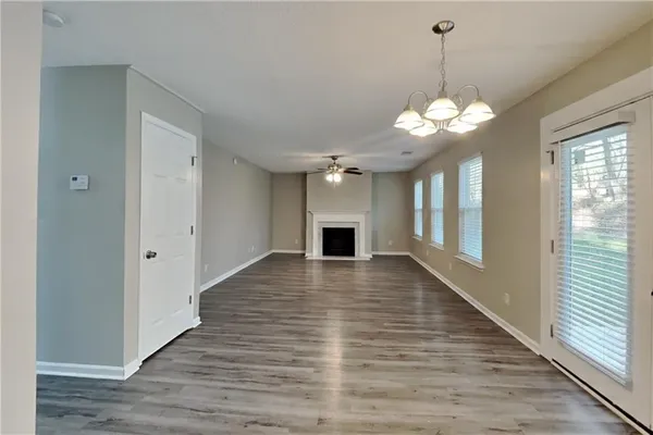 $1,925 | 573 Grandview Circle, Powder Springs, GA 30127