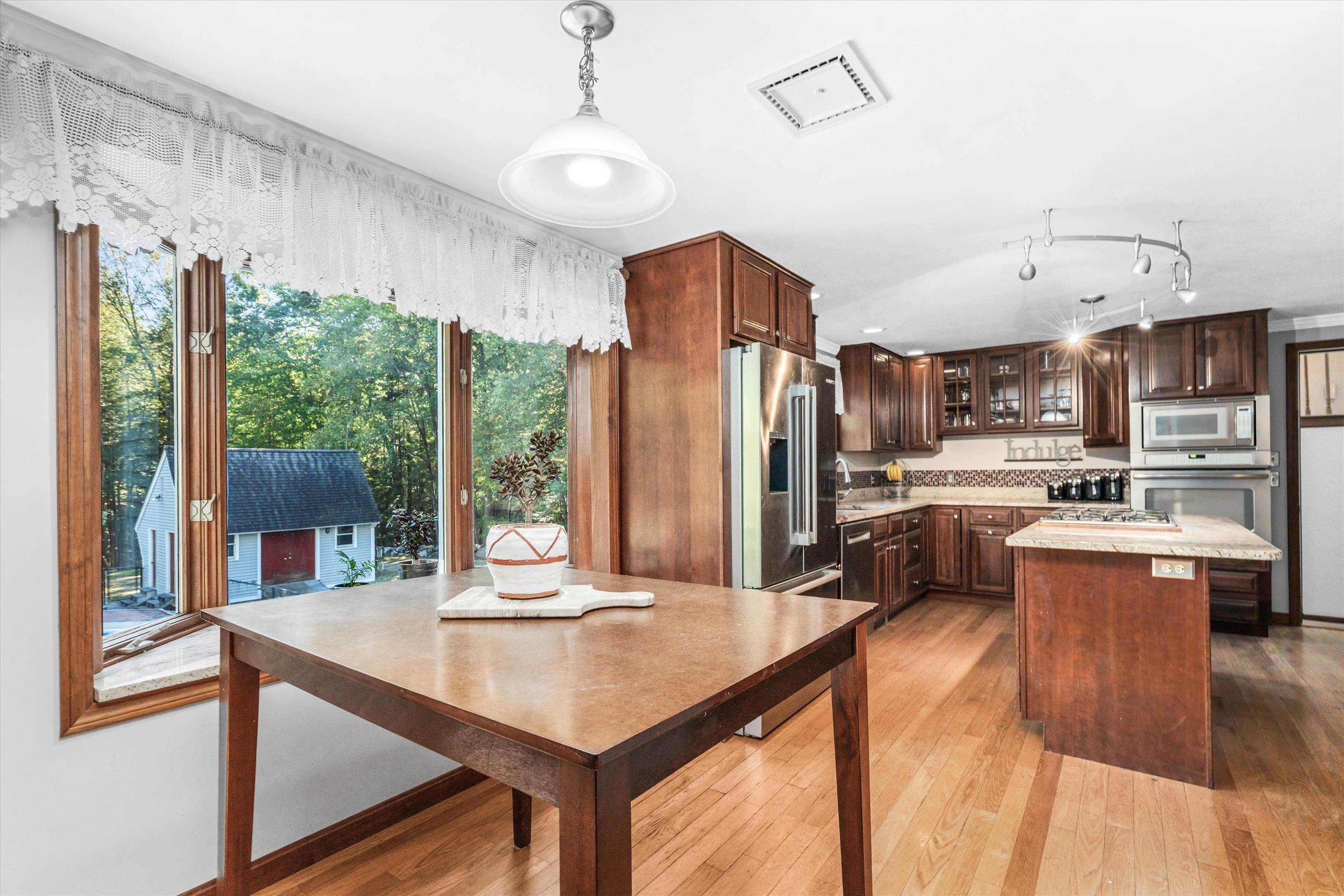 45 Range Road Goffstown, NH 03045 - Photo 4 of 56 Gallery Image 4