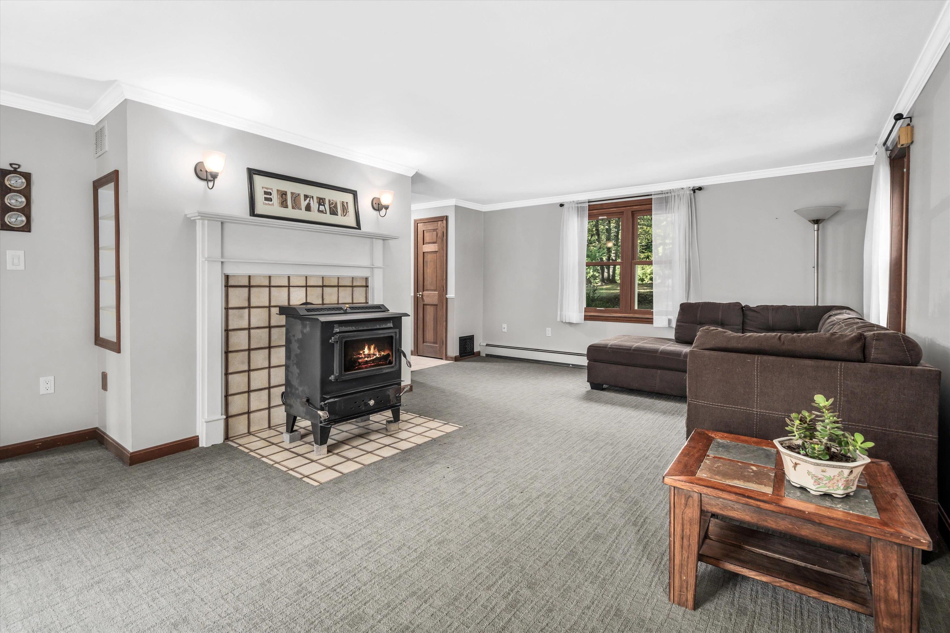 45 Range Road Goffstown, NH 03045 - Photo 9 of 56 Gallery Image 9
