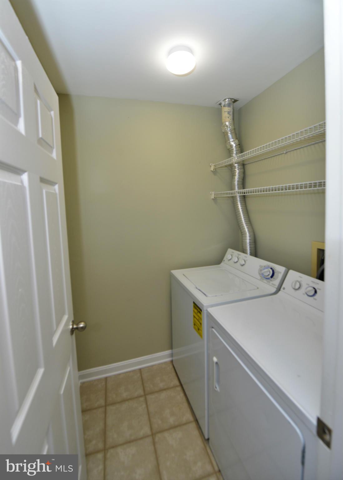 14805 Rydell Road, Unit 101 Centreville, VA 20121 - Photo 11 of 14 Interior (General)