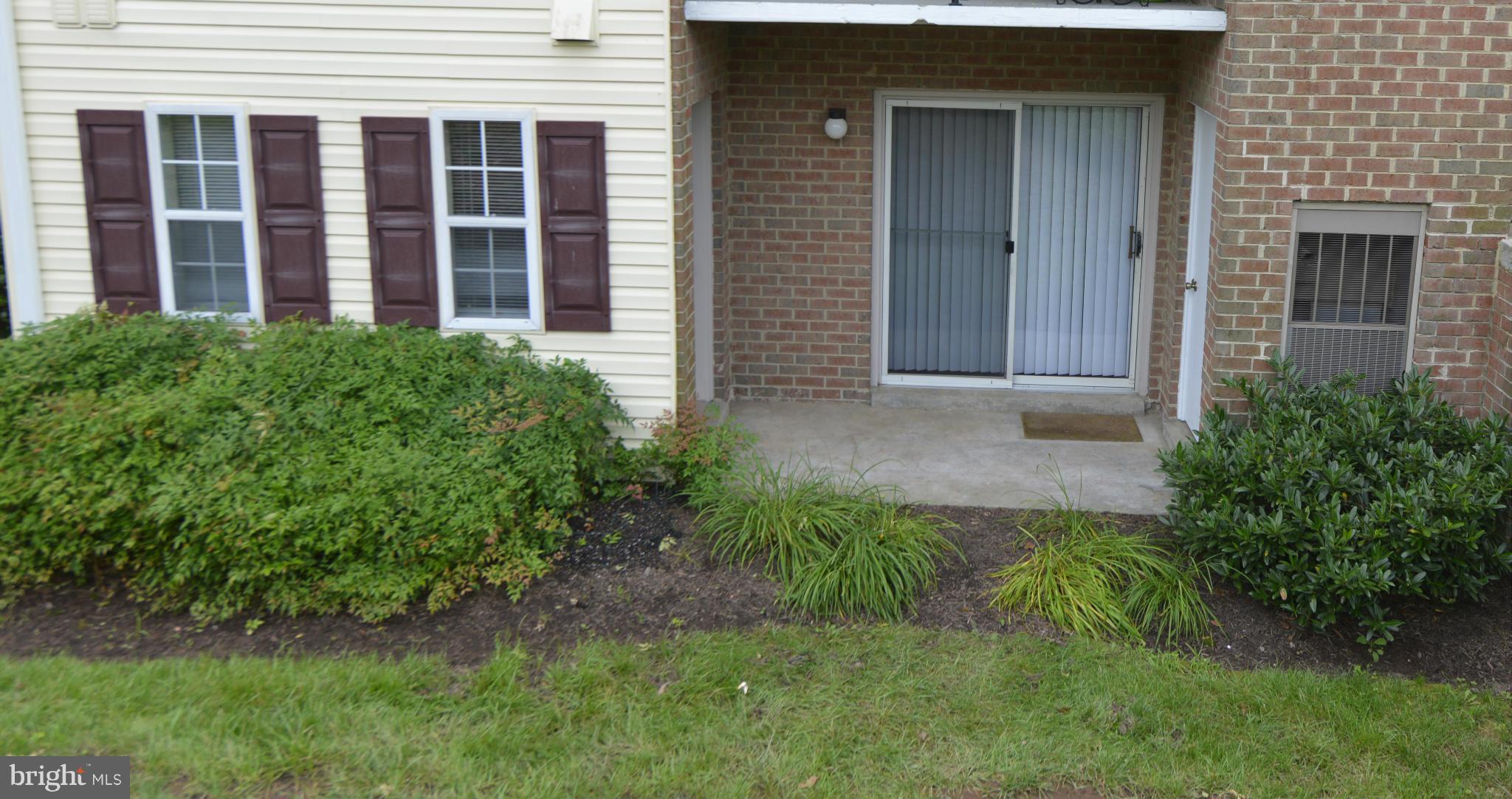 14805 Rydell Road, Unit 101 Centreville, VA 20121 - Photo 12 of 14 Exterior (General)