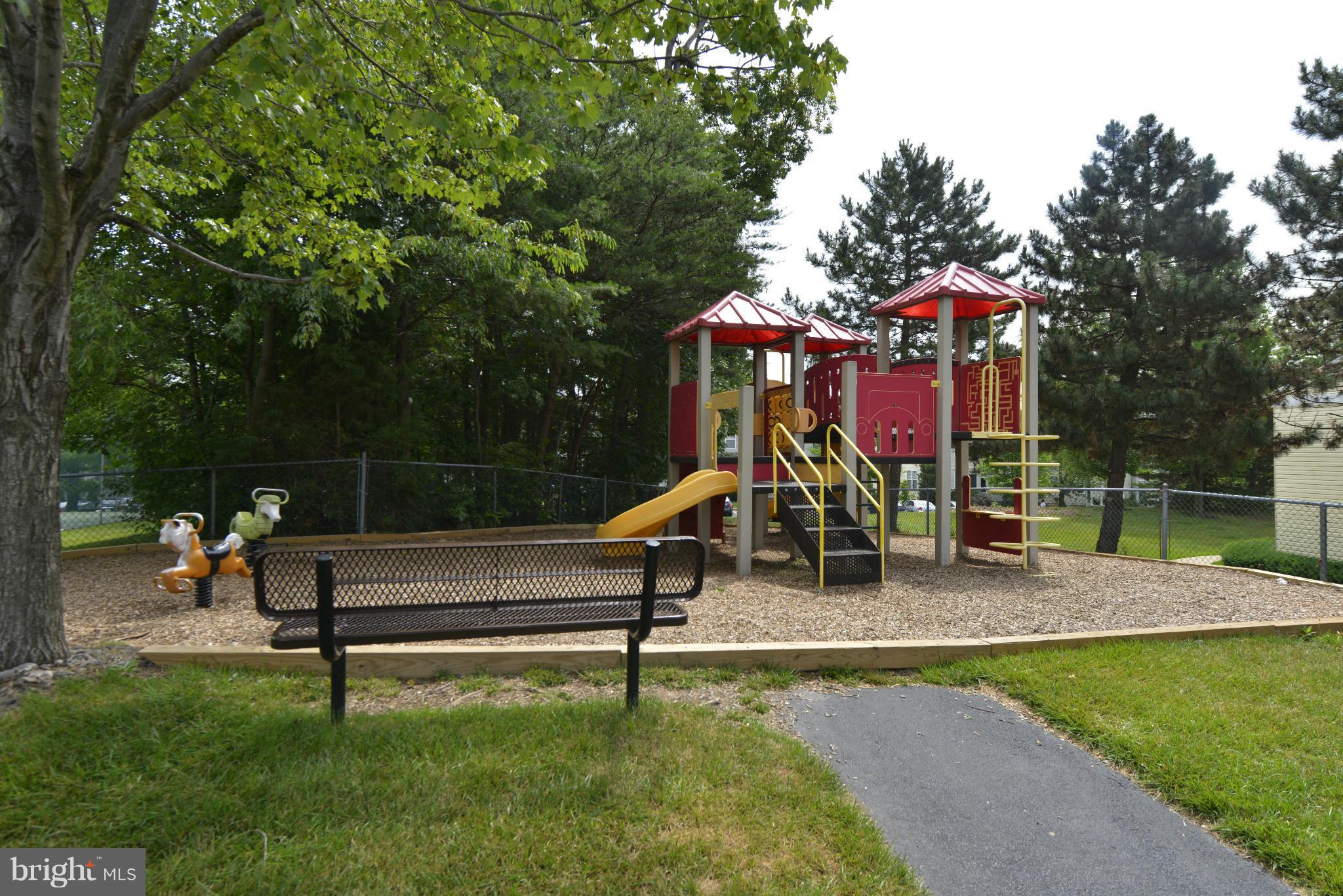 14805 Rydell Road, Unit 101 Centreville, VA 20121 - Photo 14 of 14 Community