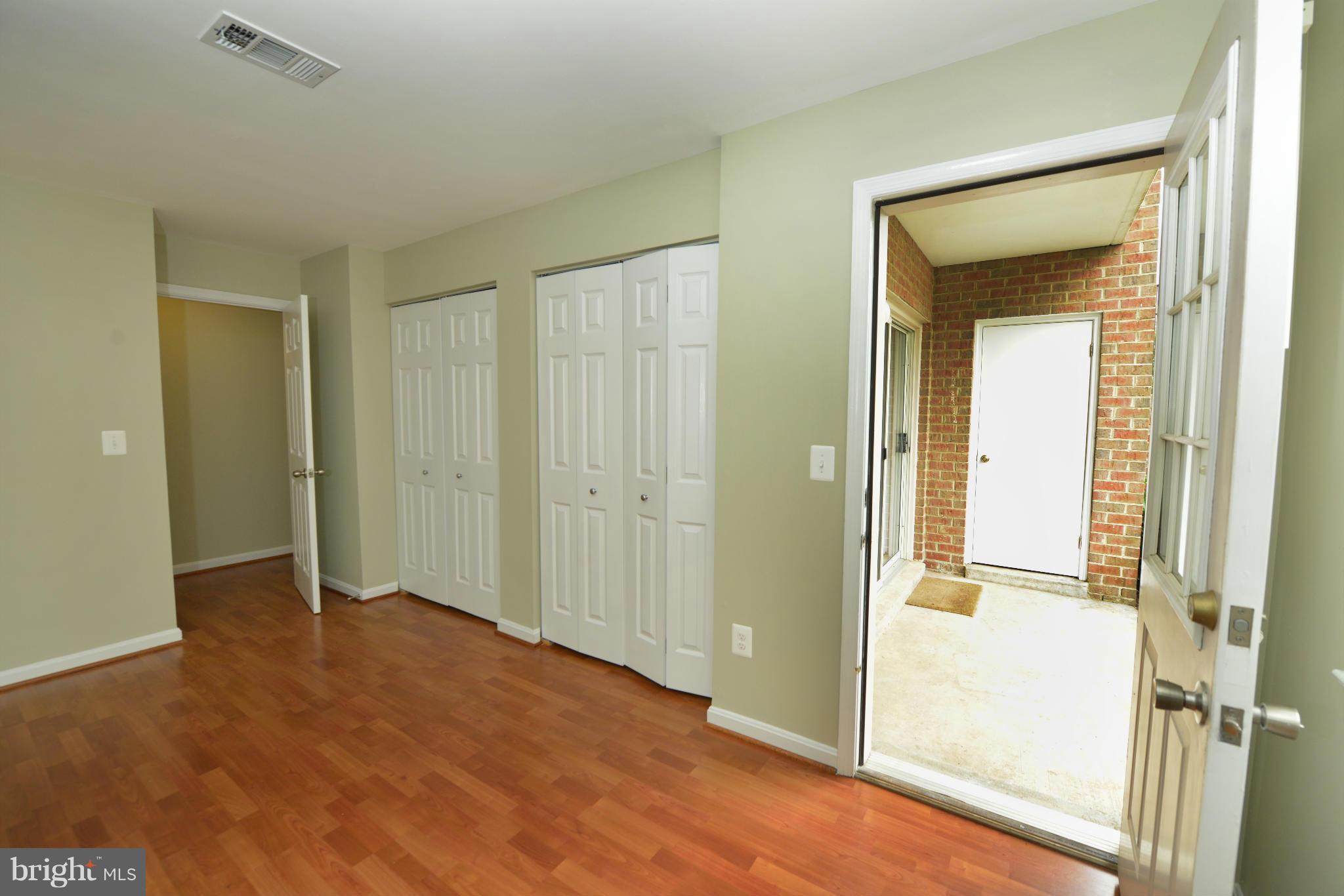 14805 Rydell Road, Unit 101 Centreville, VA 20121 - Photo 4 of 14 Bedroom