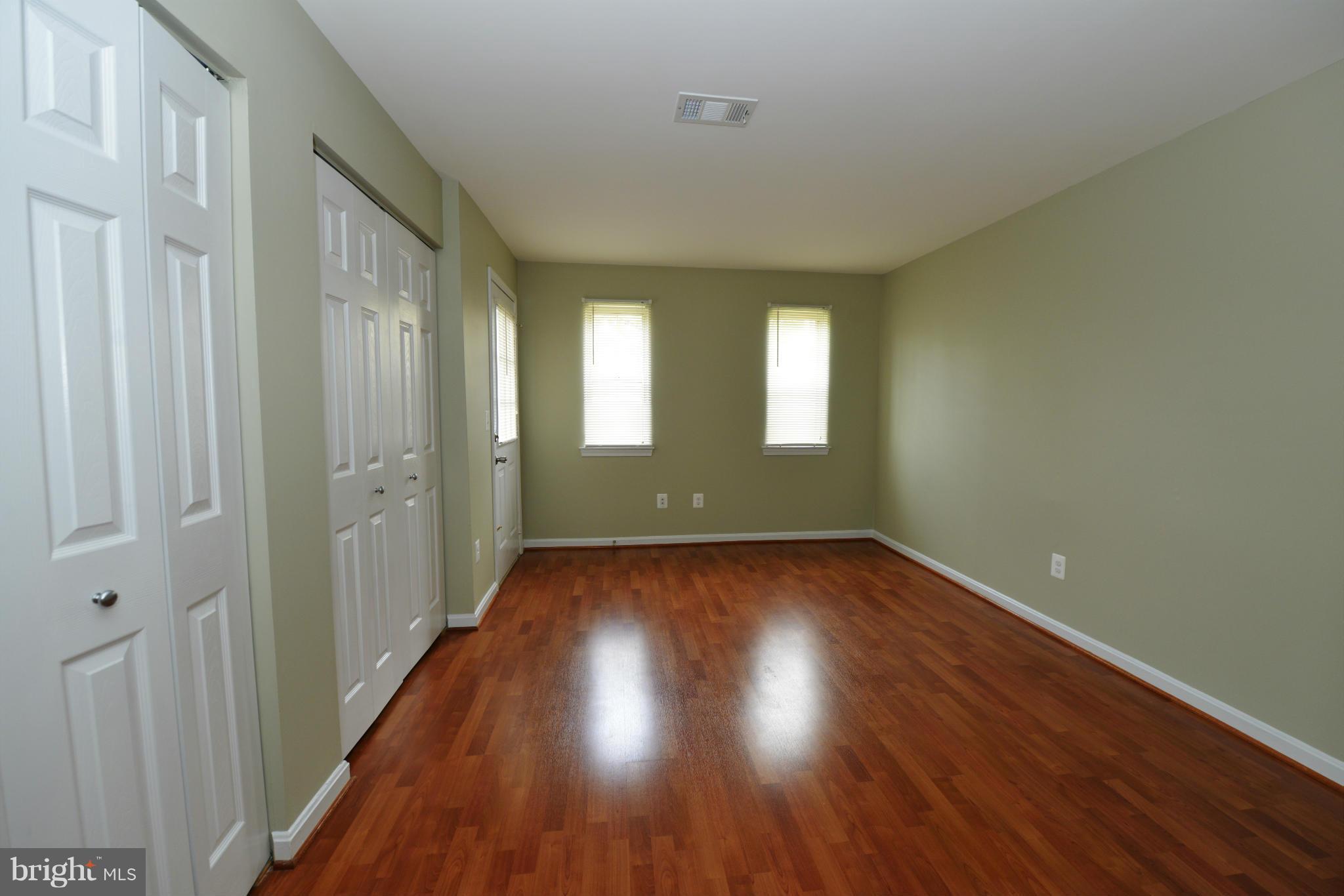 14805 Rydell Road, Unit 101 Centreville, VA 20121 - Photo 10 of 14 Bedroom