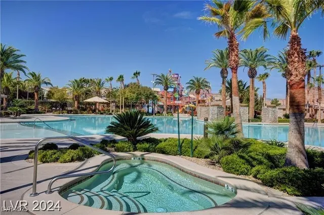 $2,000 | 228 Dogleg Drive, Las Vegas, NV 89148