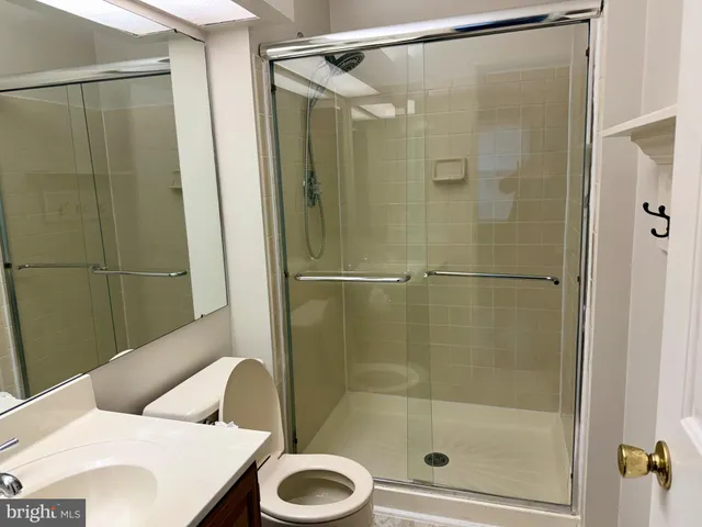 $2,450 | 12429 Port Haven Drive, Germantown, MD 20874